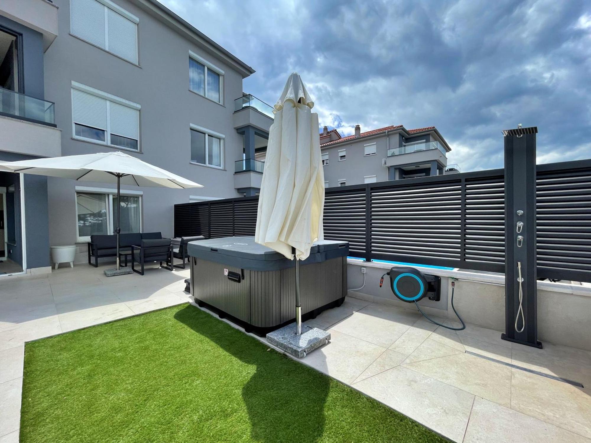 Villas Punta Silo - Luxury Apartments With Pool Εξωτερικό φωτογραφία